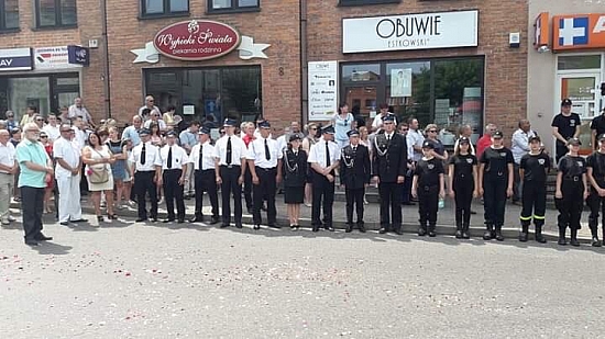 64760365 2233130870097377 794892730164576256 n