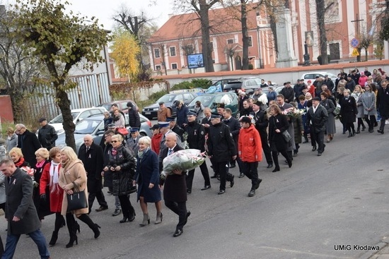 77010404 2745563655529525 5691022492596961280 o